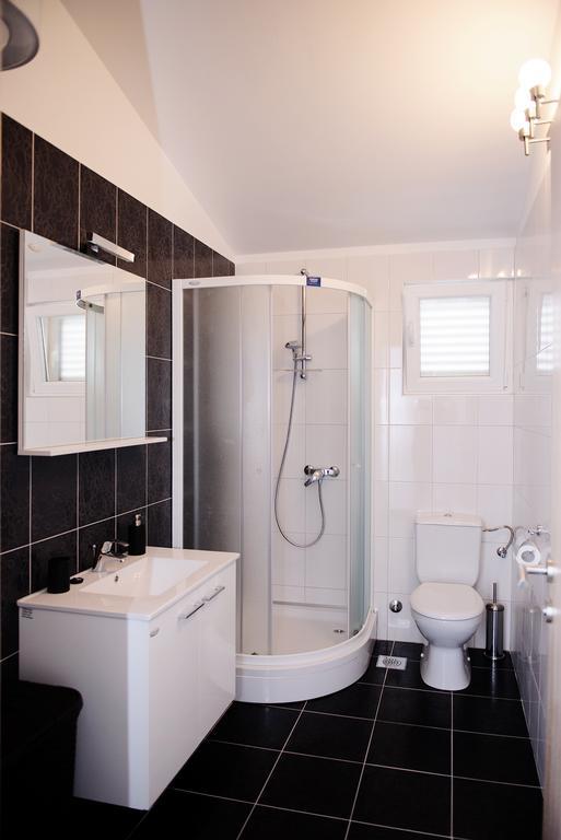 Apartments Zdenka Вінішчє Номер фото